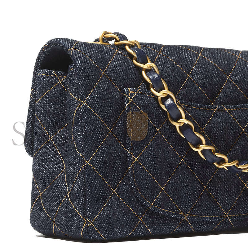CHANEL MINI CLASSIC FLAP HANDBAG A69900 (20*12* 6cm) CHANEL MINI CLASSIC FLAP HANDBAG A69900 (20*12* 6cm)